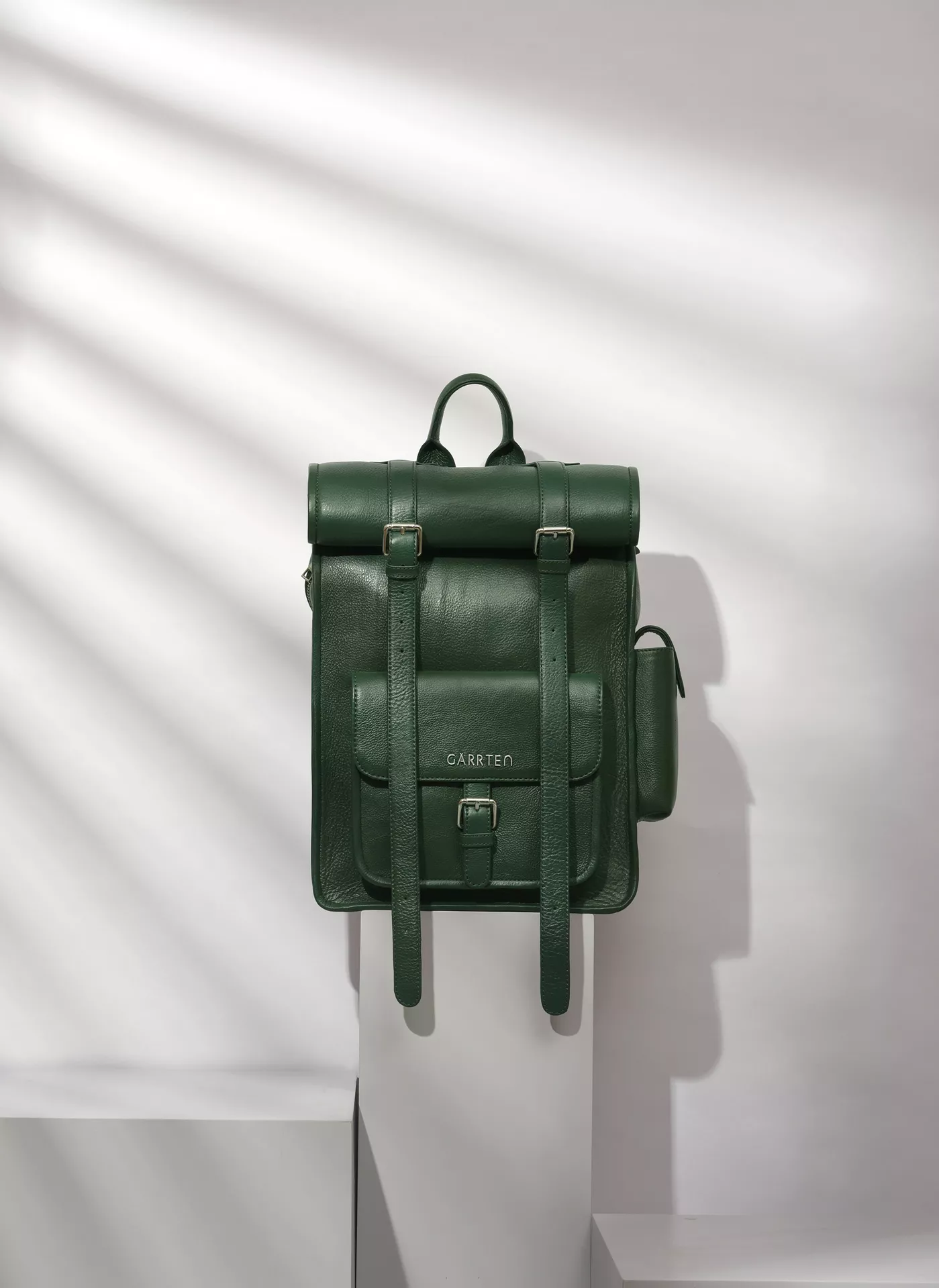 Product Photography handmade luxury leather accessories 8
